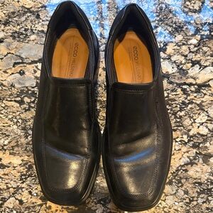 Ecco Helsinki 2 Black Leather Loafers